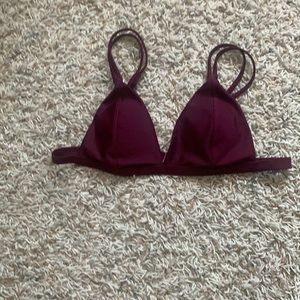 Women’s bikini top. Size S